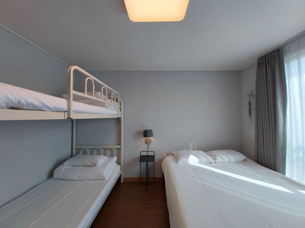 Bed Radio Dongmoon Gasthof Jeju