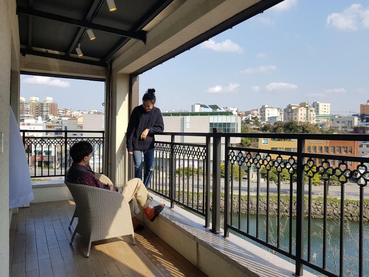 东门床位收音机旅馆 招待所 2*